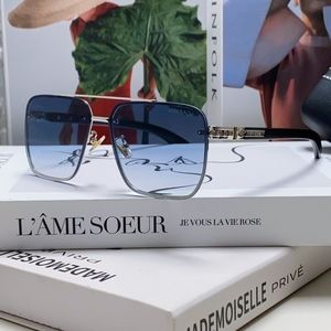 Meet your Posher, Werner